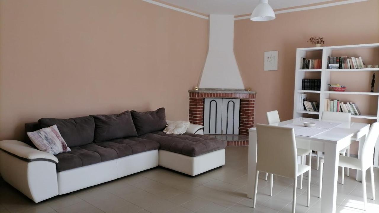 Casa Vacanze "Ellen" Bianchi Eksteriør billede